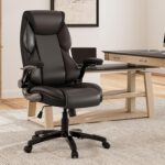 Chaise de bureau avec accoudoirs relevables