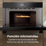 Four micro-ondes encastrable 34 L 2-en-1 convection