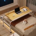 Table de lit réglable, roulettes verrouillables, 120–210 cm