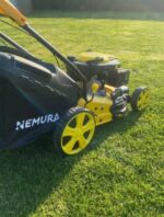 Tondeuse thermique autotractée 146 cm³ 45,7 cm avec Mulching