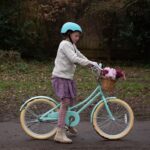 Vélo enfant rétro 18 pouces Vintage avec panier osier, stabilisateurs, freins avant/arrière