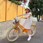 Vélo enfant rétro 18 pouces Vintage avec panier osier, stabilisateurs, freins avant/arrière