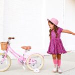 Vélo enfant rétro 18 pouces Vintage avec panier osier, stabilisateurs, freins avant/arrière