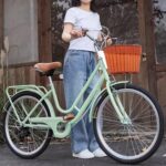 Vélo hybride urbain 6 vitesses avec panier avant, porte-bagages, freins V-brake/tambour