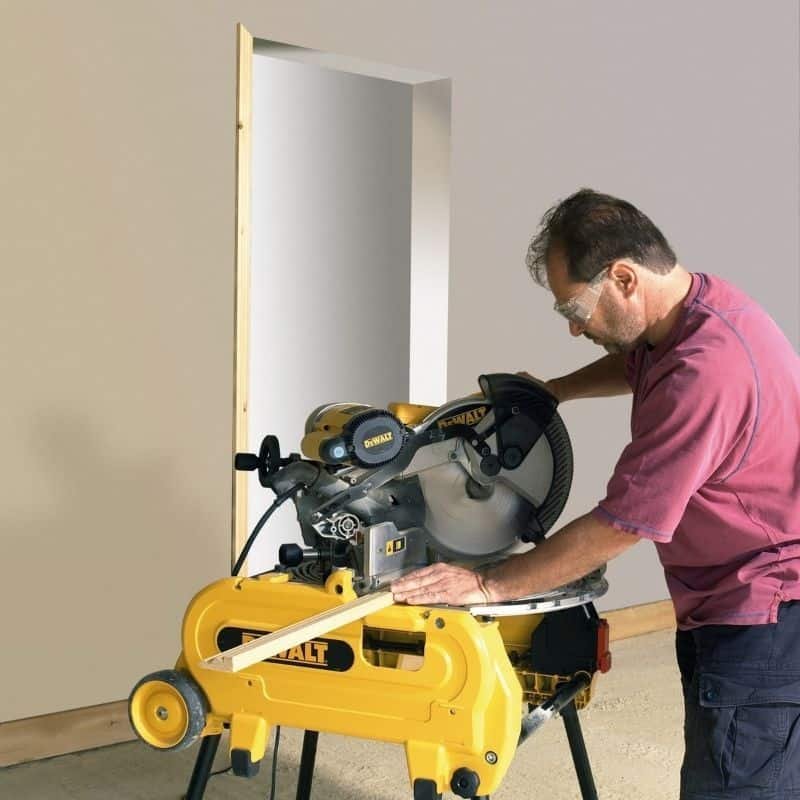 Scie sur table et onglet réversible DEWALT 2000W 305mm D27107XPS QS