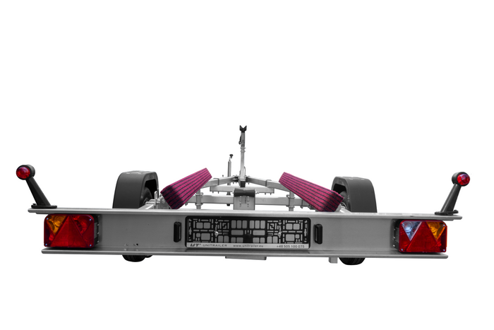 Remorque porte bateau UNITRAILER JET ALU 750 kg